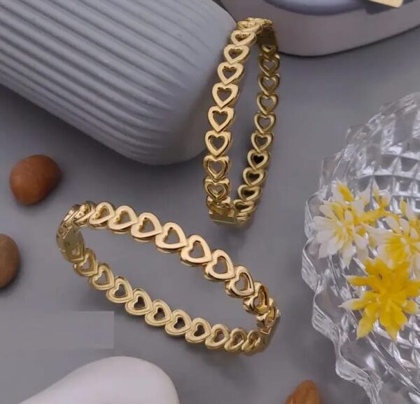 The "Gilded Orbit" Anti-Tarnish Gold Kada – 18K Gold Plated Minimalist Bangle